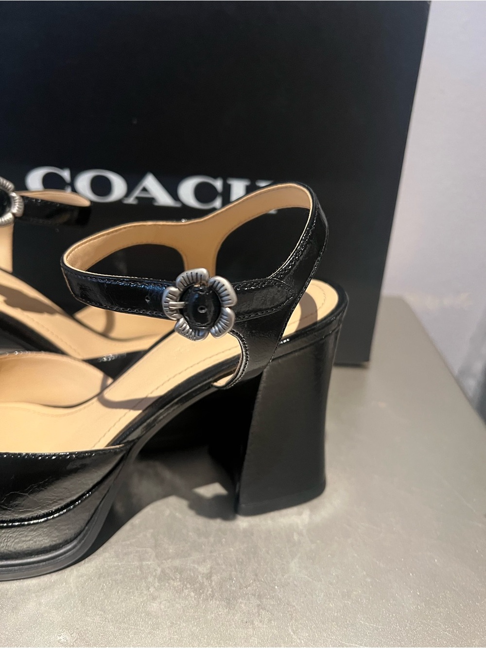 Coach tea rose pump Platform Mary Jane Heels with Floral Buckle - Picture 4 of 7